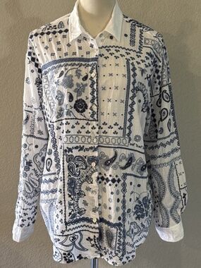 Johnny Was Womens Medium Vanya Blue White Schiffli Embroidered Blouse